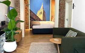 Bij de Kerk